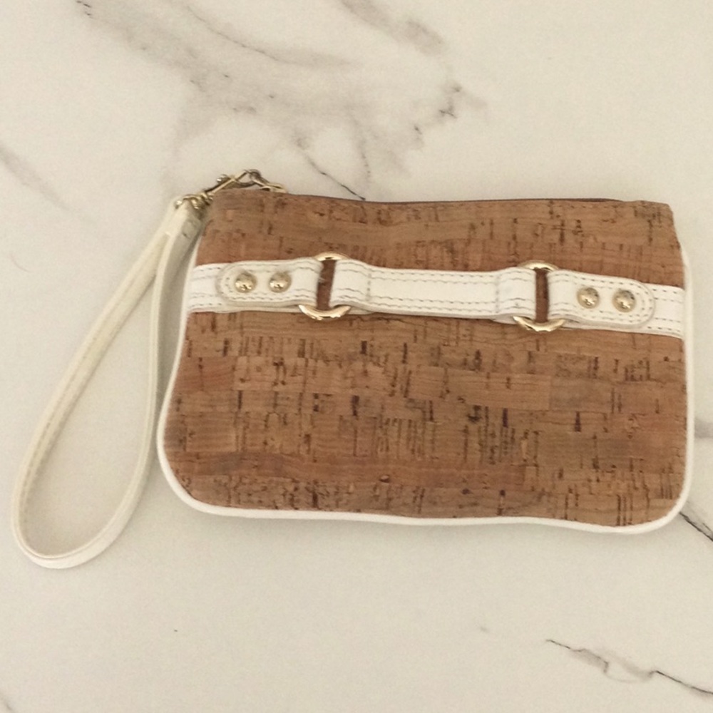 Stylish Tan and White Women's Clutch wristlet